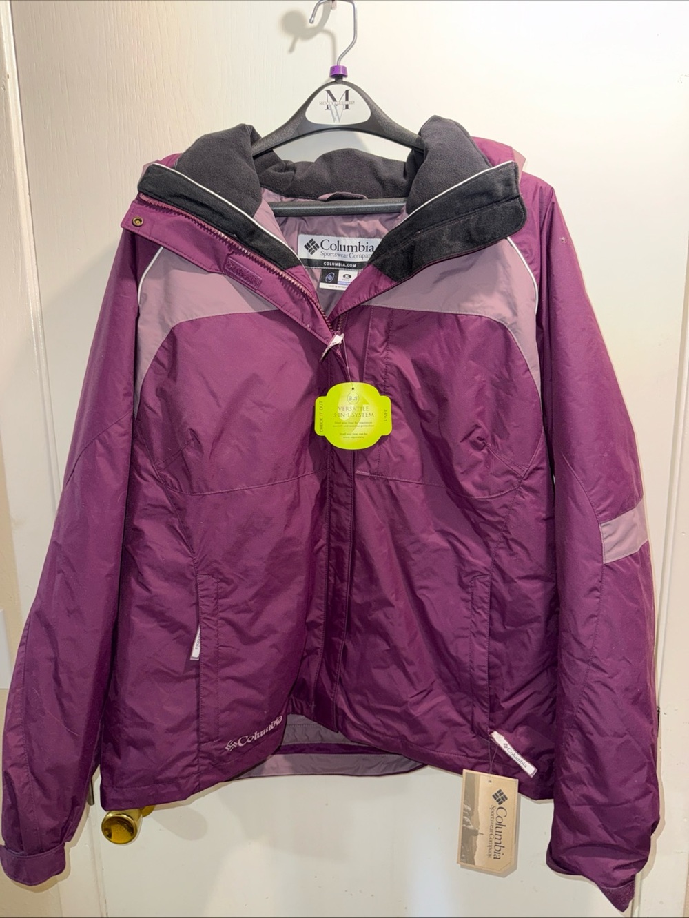 Columbia interchange Women's Purple Ski Jacket with Light Mauve Accents